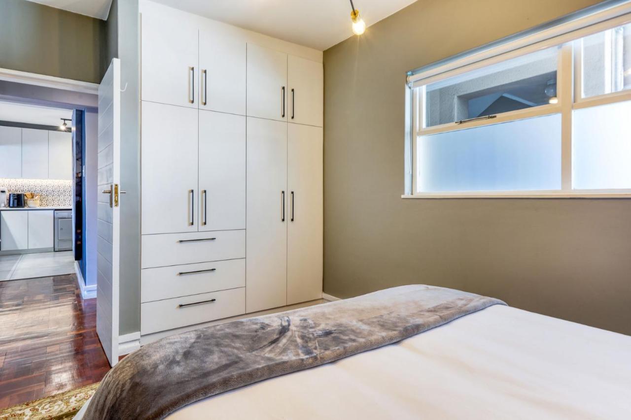 Backup Powered Luxury Promenade Apartment *
