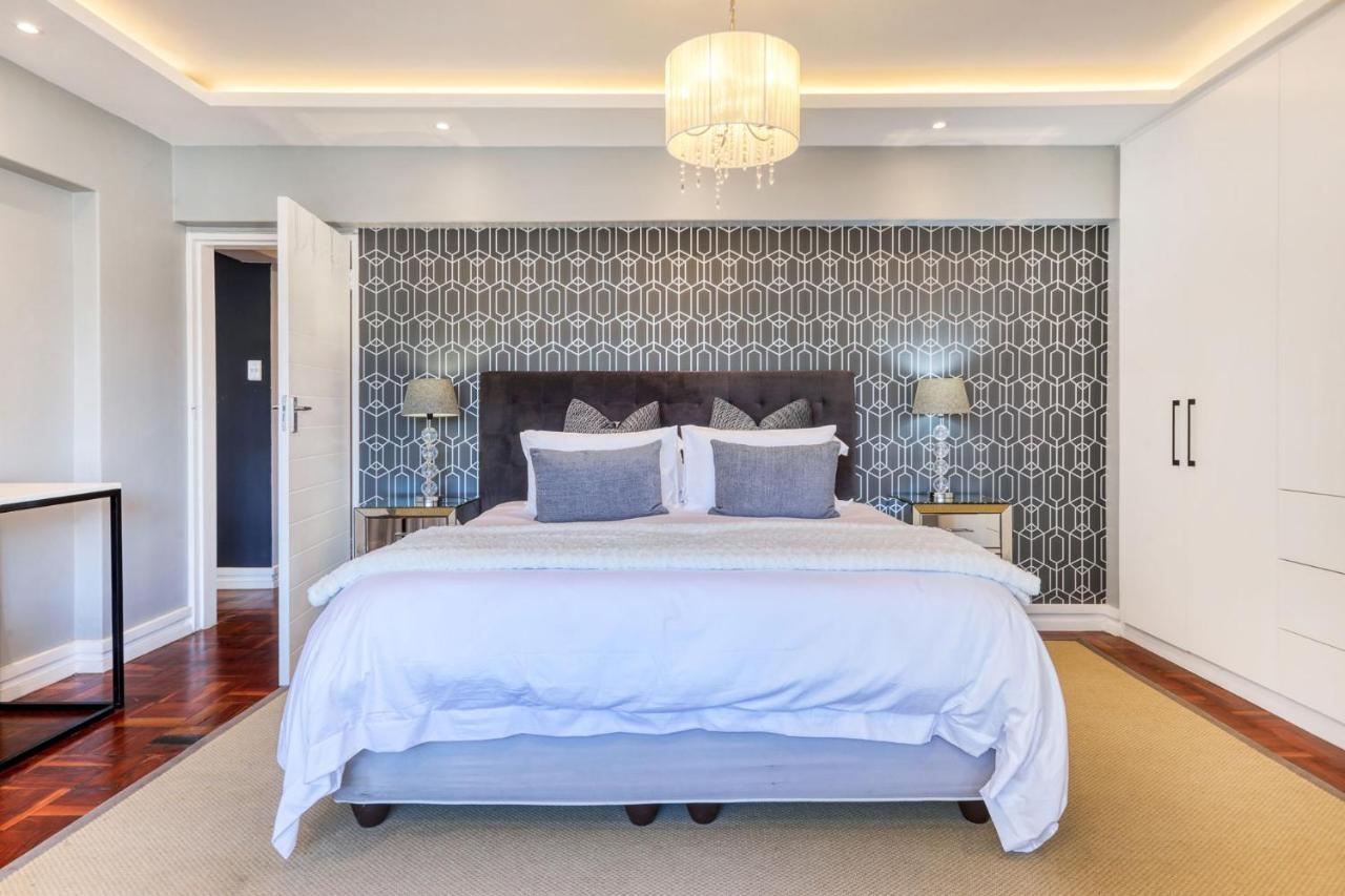 Backup Powered Luxury Promenade Apartment Cape Town
